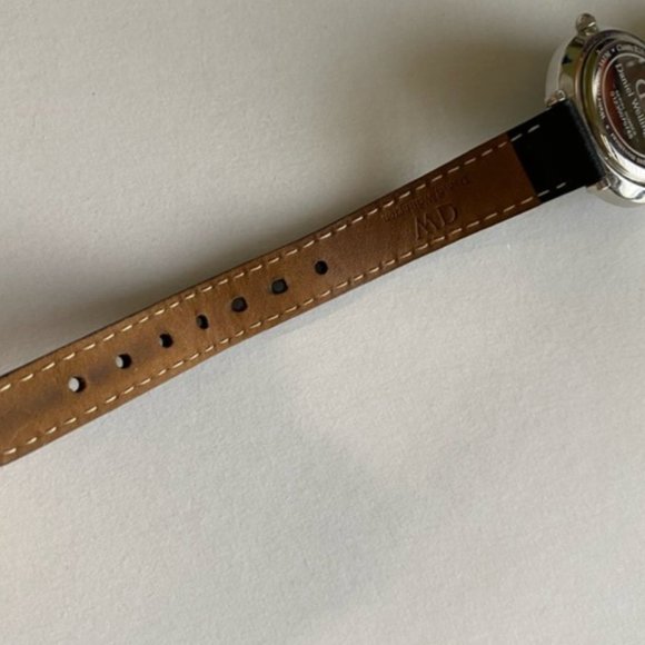 28mm Daniel Wellington Petite Sheffield
